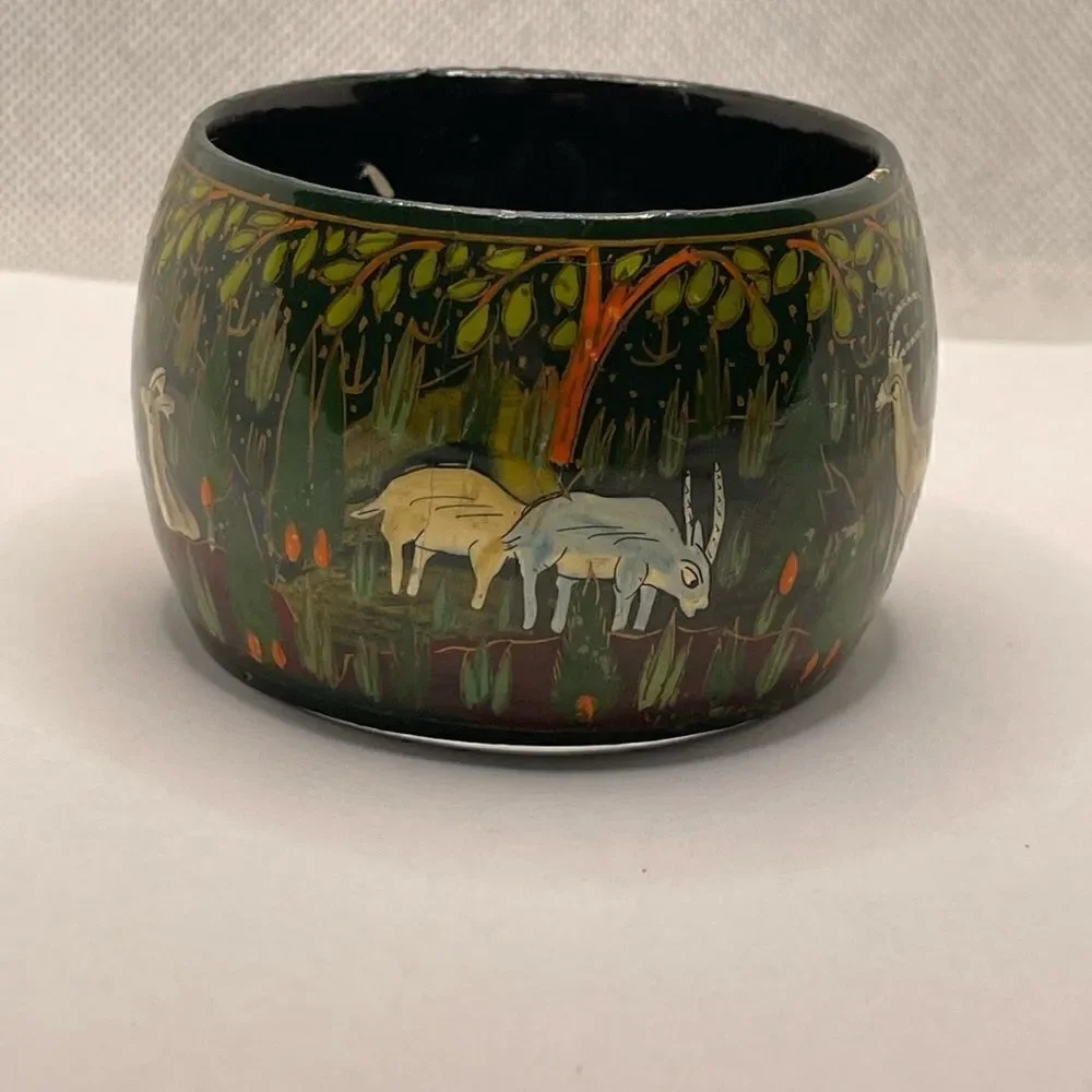 Vintage bangle wood hand paint